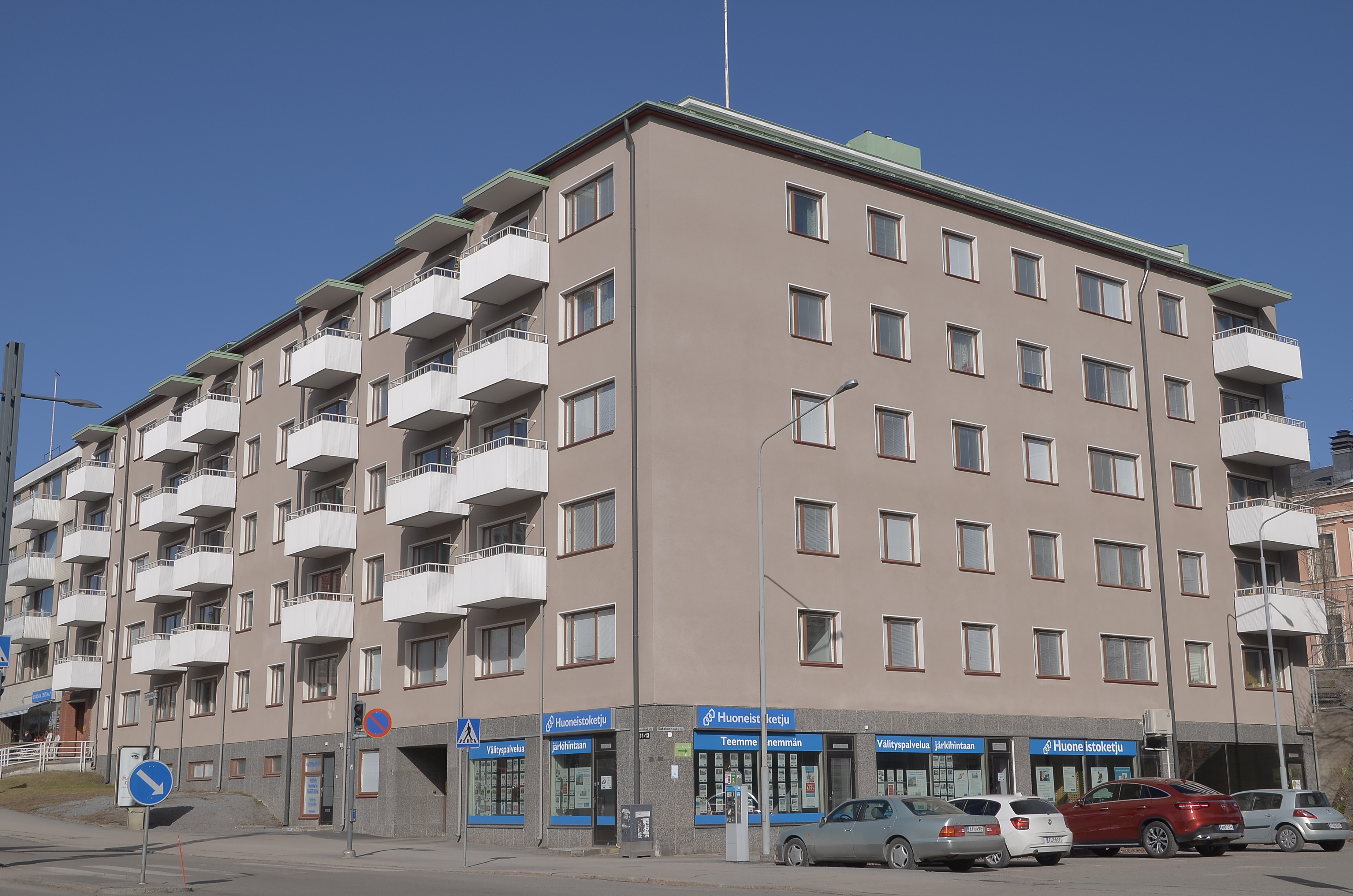 You are currently viewing As Oy Kirkonportti, Rautatienkatu 13, Tampere